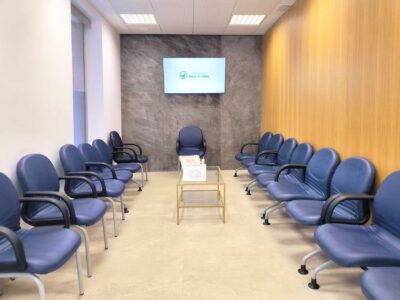 Sala de Espera Principal de Clínica Valme Dos Hermanas